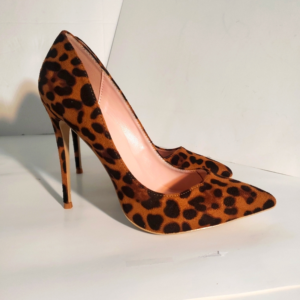 Elisabet Tang Women Pumps Sz 11 Shoes stiletto New